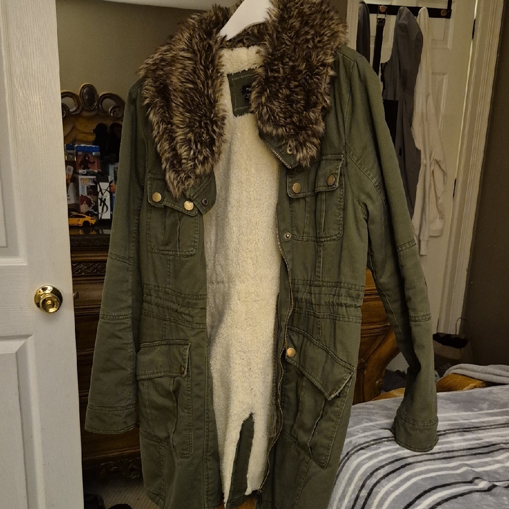 Rue21 Olive Green Faux Fur-Lined Utility Jacket